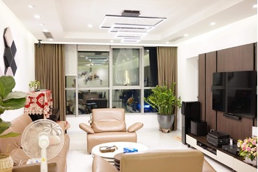 Bán chung cư cao cấp Thăng Long Number One tòa A, căn góc 3 phòng ngủ, view đẹp, 2 mặt ban công thoáng mát 