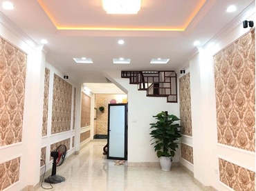 Bán nhà riêng Phùng Chí Kiên, Cầu giấy, 5 tầng, mới xây xong, ô tô cách 10m, mở đẹp, chắc chắn giá thỏa thuận