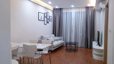 Gia đình cần cho thuê căn hộ chung cư HD Mon City Nguyễn Cơ Thạch 2 phòng ngủ, tầng trên 20, đầy đủ đồ dùng 