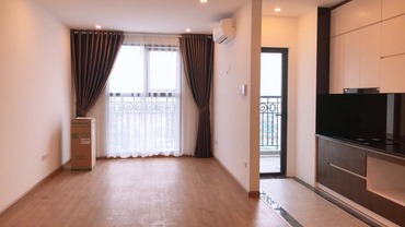 Cho thuê căn hộ chung cư Emerald CT8 Mỹ Đình Sông Đà, 2 phòng ngủ (2pn), nội thất cơ bản, giá thỏa thuận