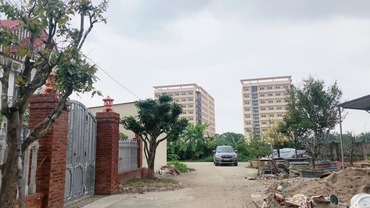 Bán ô đất nền thuộc KQH Chiếc Bi, Phú Mỹ Thượng, Tp Huế vuông, đẹp, hướng Đông Bắc.