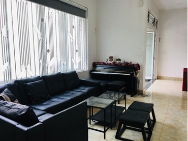 Bán căn nhà riêng kiệt đường Đặng Thái Thân, Tp Huế, Tỉnh Thừa Thiên Huế ô tô đỗ cửa,  nhà đẹp