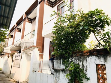 Cần bán căn nhà phố liền kề kiệt đường Điện Biên Phủ, Tp Huế hỗ trợ vay ngân hàng đến 70% giá trị nhà.
