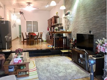 Cần bán nhà nguyên căn kiệt đường Hàn Mặc Tử, Vỹ Dạ, Thành phố Huế, có sân để ô tô.