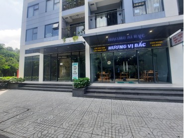 Cần cho thuê Shophouse khối đế S302-01S03 Vinhomes Grand Park, khu Rainbow, căn góc đẹp