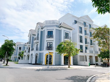 Cho thuê biệt thự D2A-10 Vinhomes Grand Park, Q9, TpHcm đã hoàn thiện đẹp, giá rẻ