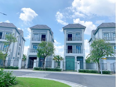 Bán biệt thự đơn lập V3-223 Vinhomes Grand Park, Q9, TpHCM nở hậu đẹp