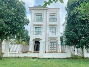 Biệt thự Boutique Villas độc bản V3-139 Vinhomes Grand Park, vị trí rất đẹp